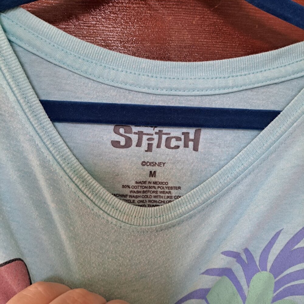 Disney Stitch T-Shirt Women’s Size Medium | Blue Graphic Tee - Picture 4 of 5